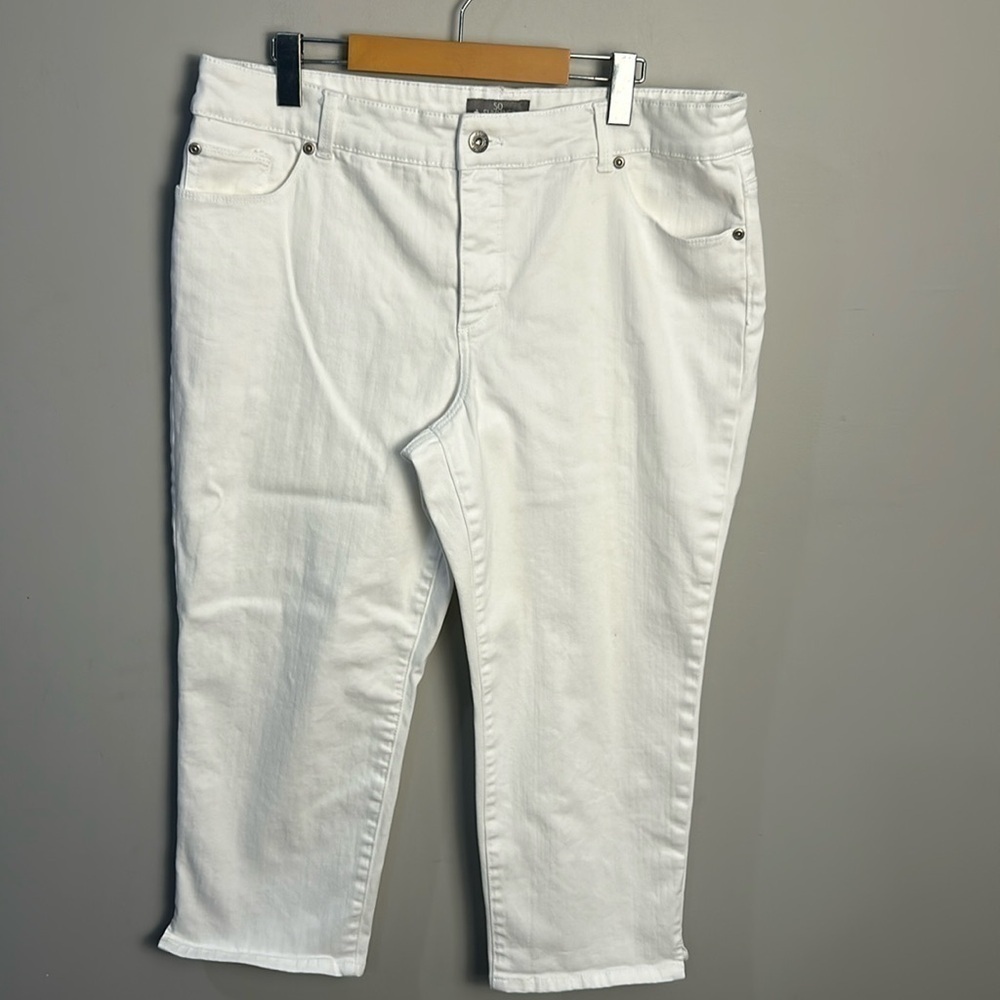 So Slimming by Chico's White Cropped Pant Women's Size Chico's Size 3 / US 16/XL